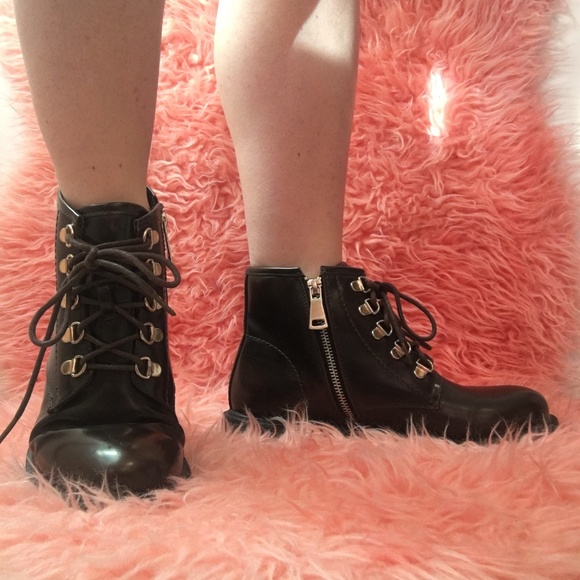 Rain Boots - Picture 2 of 6